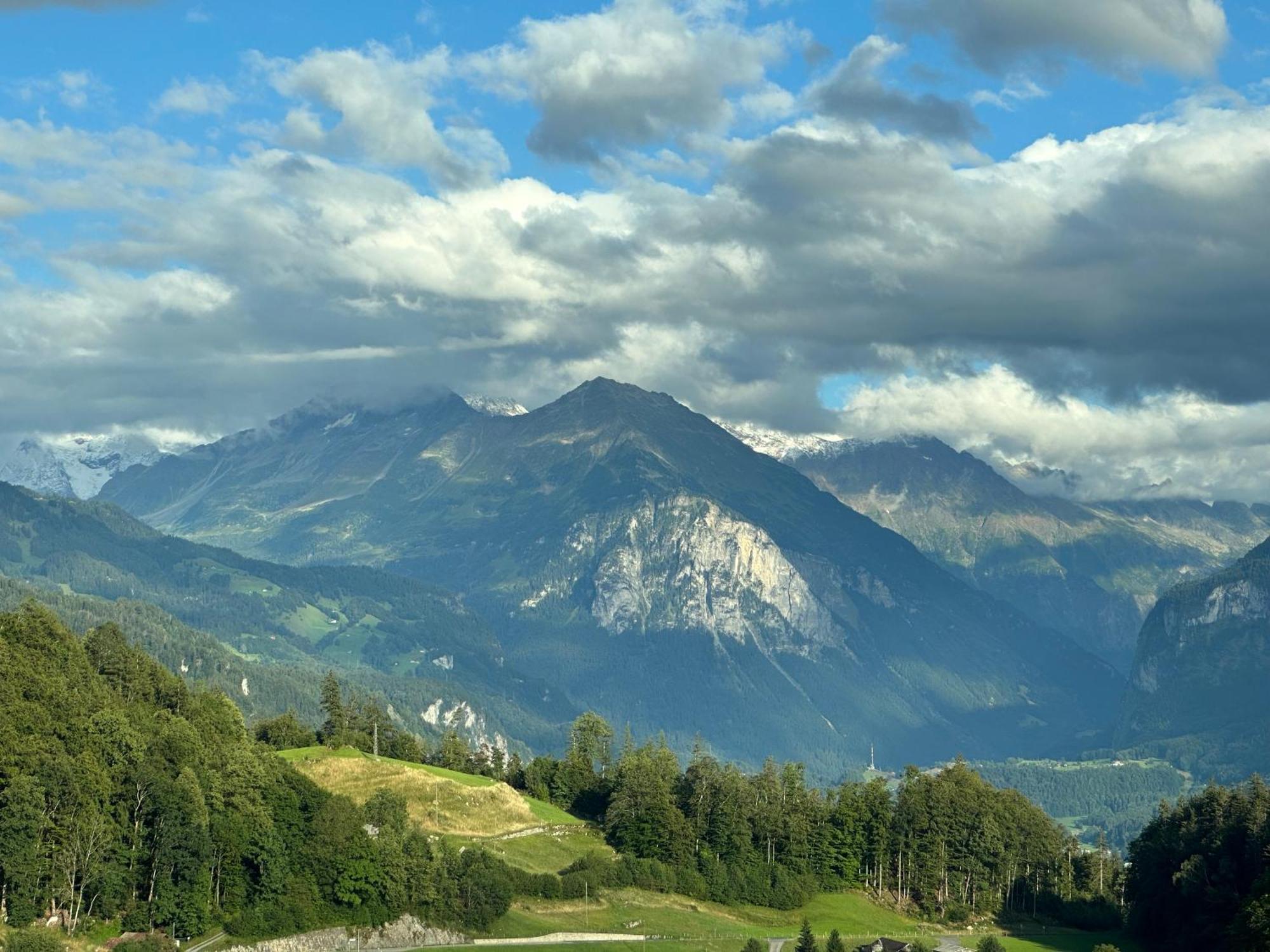 Chalet Bruenig Майрінґен Екстер'єр фото